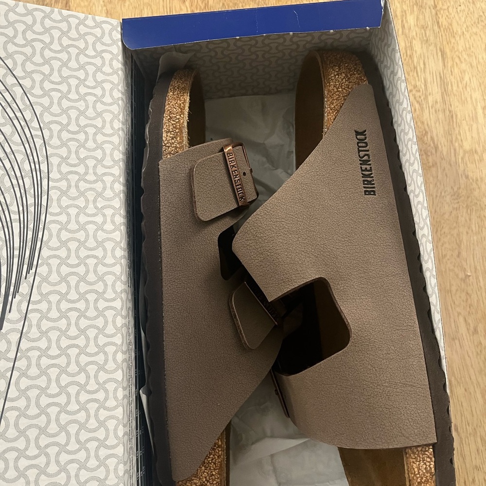 Mens Arizona Birkenstock Brown Sandals Cork footbed, Suede Strap. Brand new!